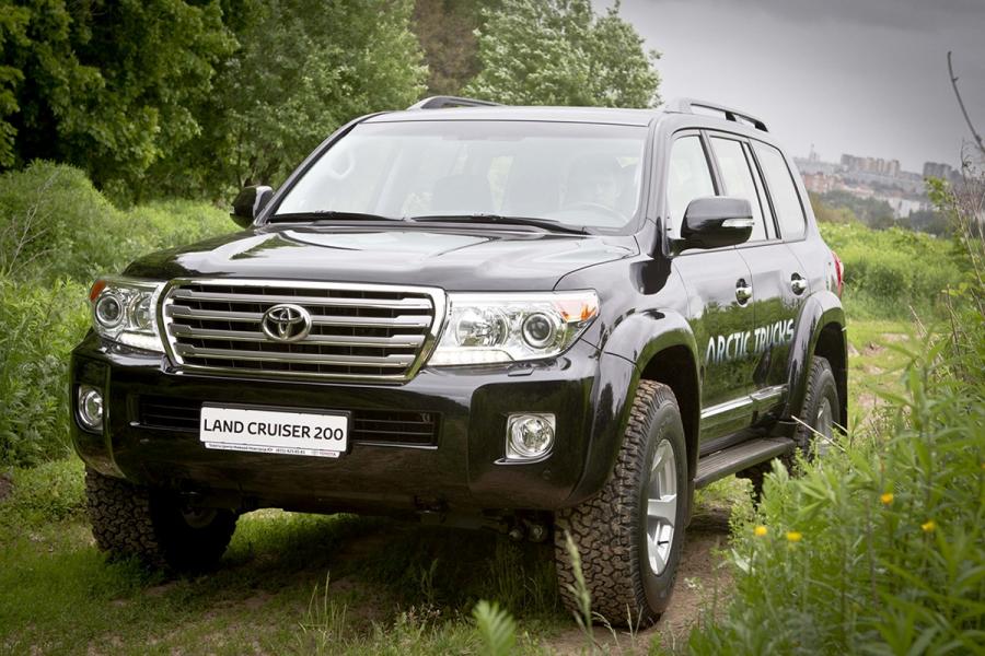  Arctic Trucks Toyota Land Cruiser AT35 (J200) 2011 года  (фото 6 из 7)